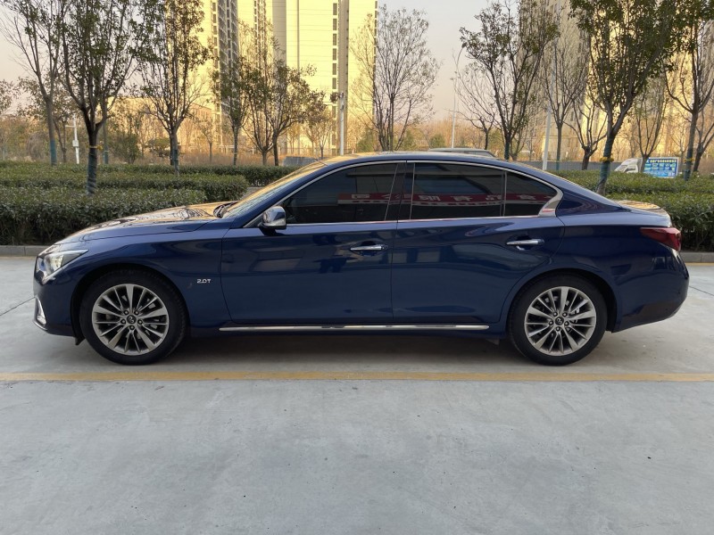济宁18年英菲尼迪Q50L9