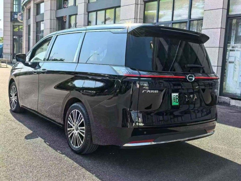 莆田25年传祺E87