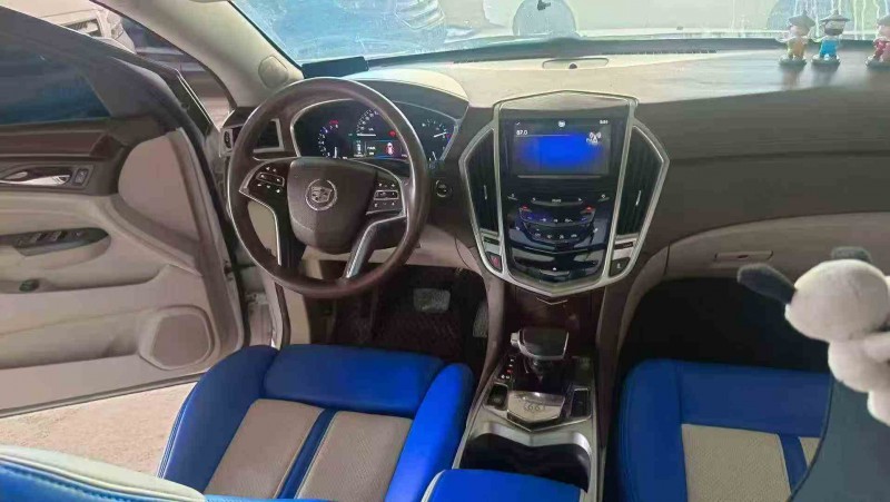 铜仁14年凯迪拉克SRX6