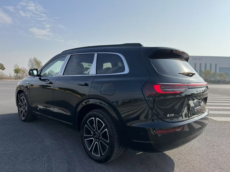 盐城25年华为智选问界8