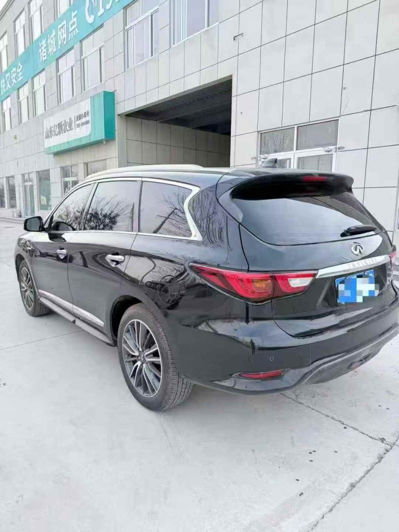 青岛21年英菲尼迪QX606