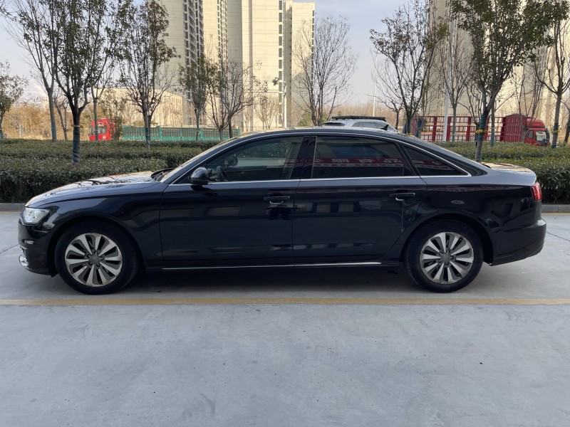 济宁16年奥迪A6L8