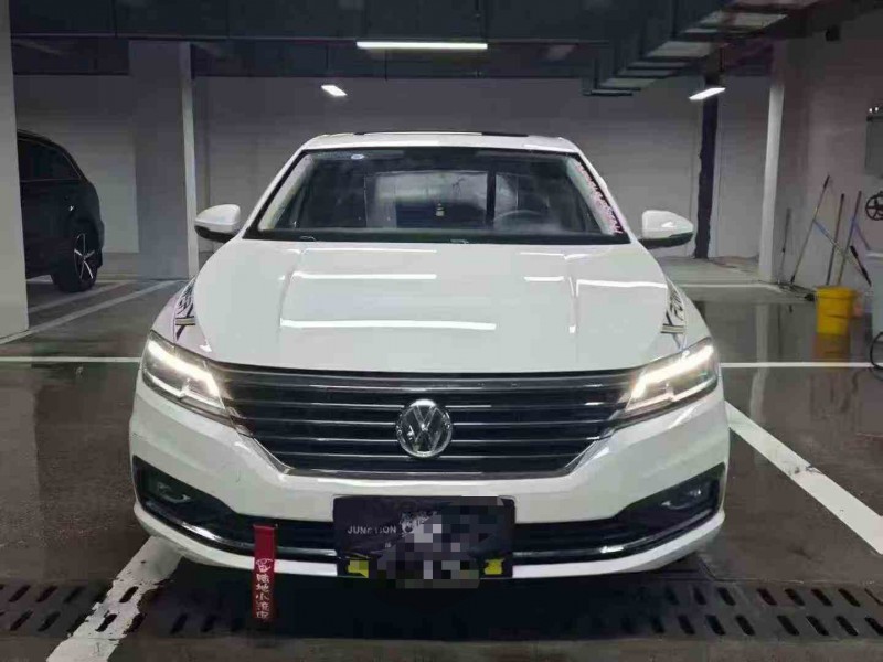 六盘水22年大众朗逸1