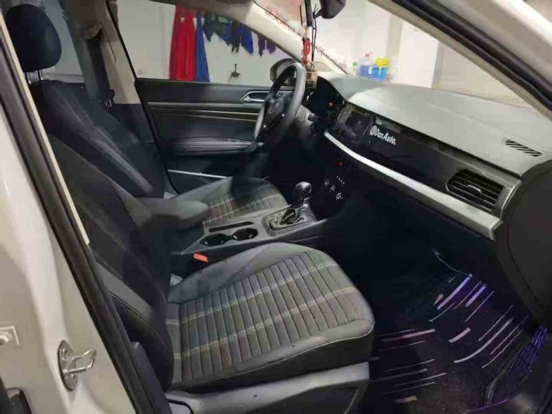 六盘水22年大众朗逸7