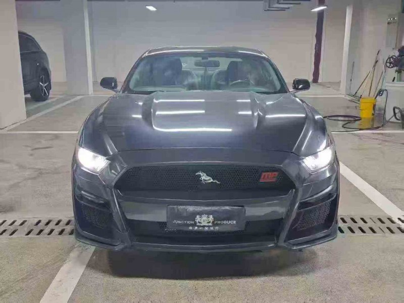 遵义16年福特野马1
