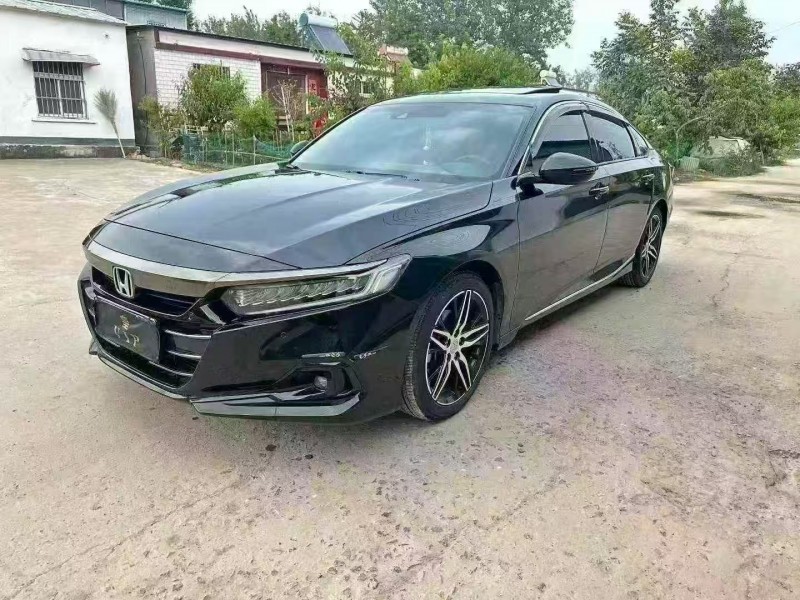 徐州23年本田雅阁3