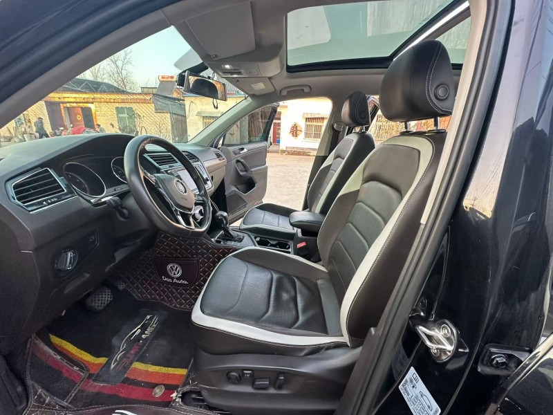 徐州17年大众途观5