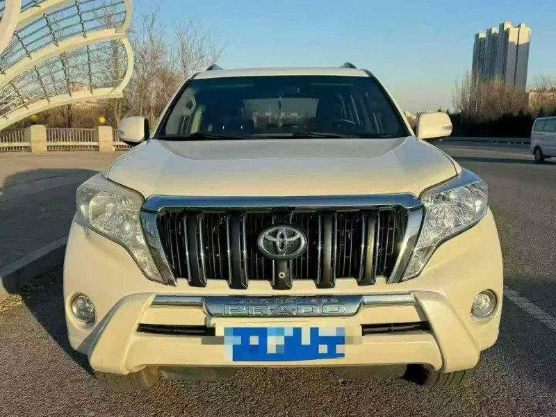 秦皇岛16年丰田普拉多1