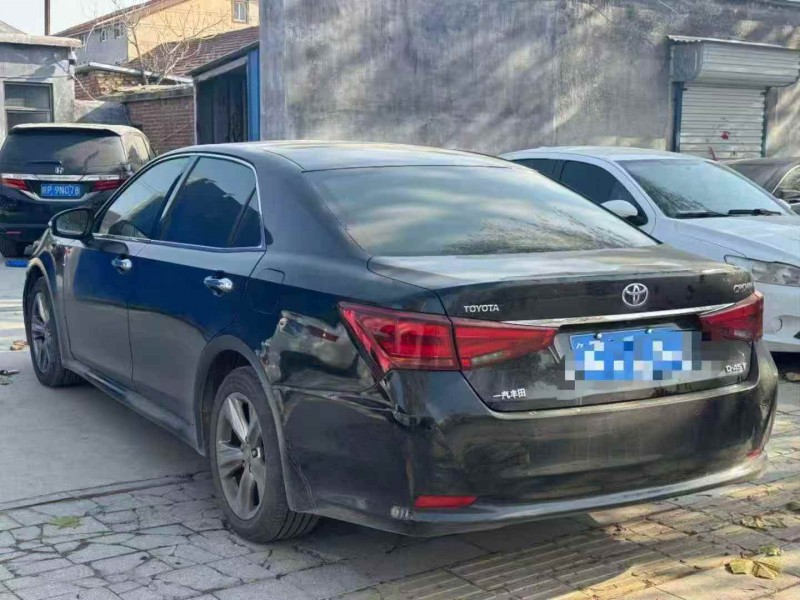 枣庄17年丰田皇冠9