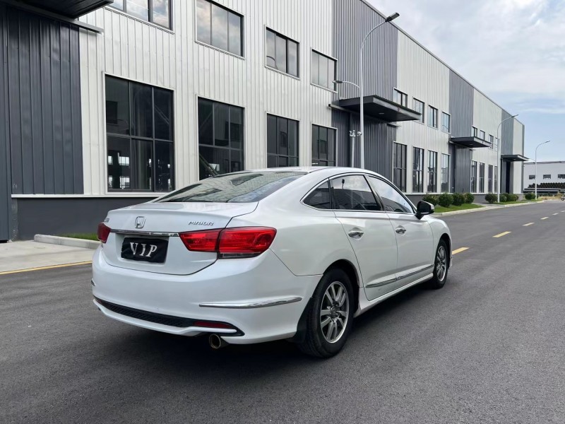 徐州16年本田思铂睿7