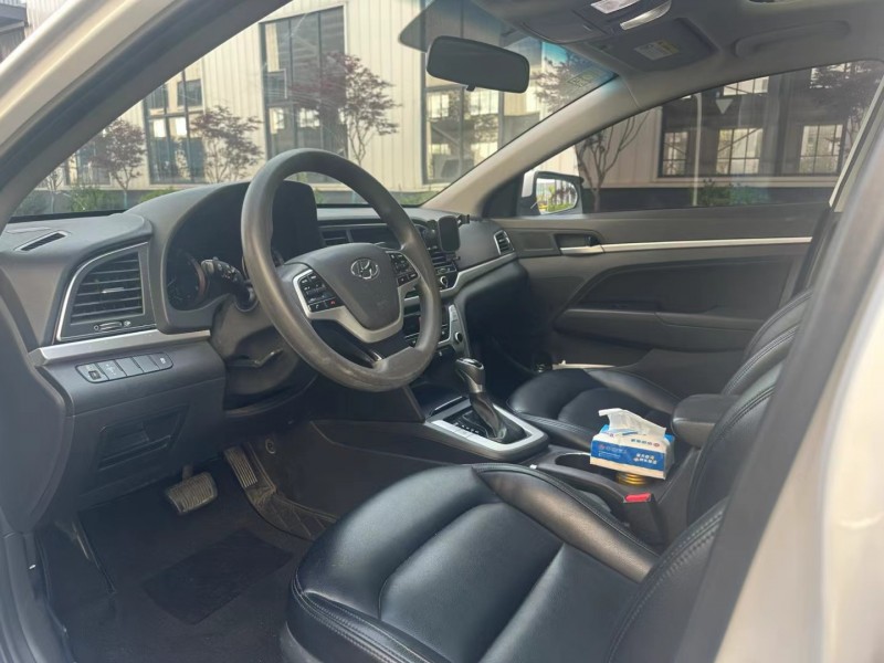 徐州17年现代领动8