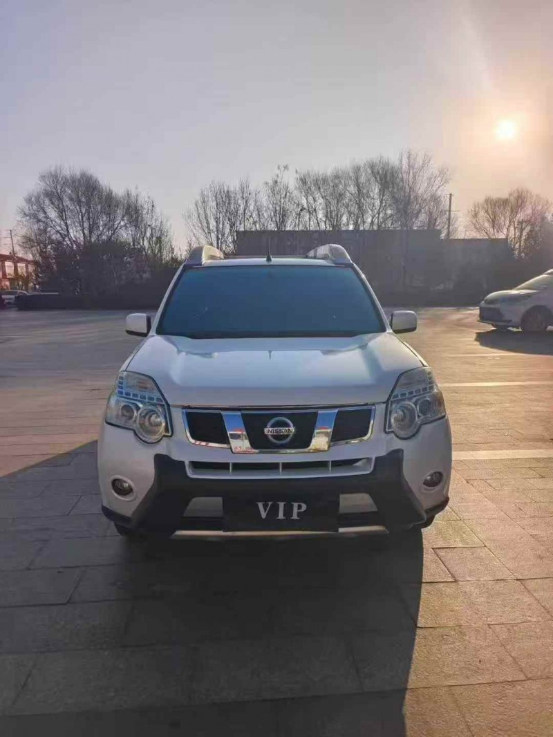 秦皇岛13年日产奇骏1