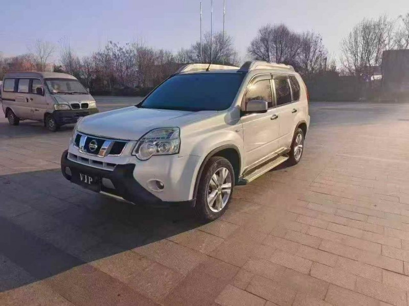 秦皇岛13年日产奇骏2