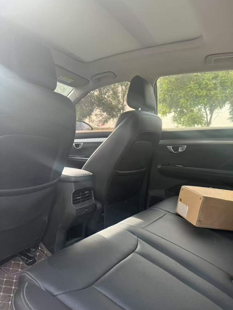 新乡22年五菱汽车星辰5