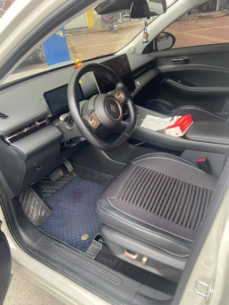 临沂25年宝骏云海3