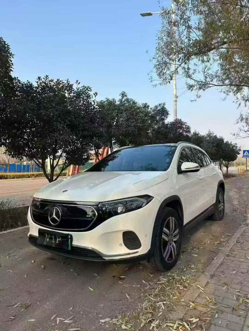 东营22年奔驰EQA2