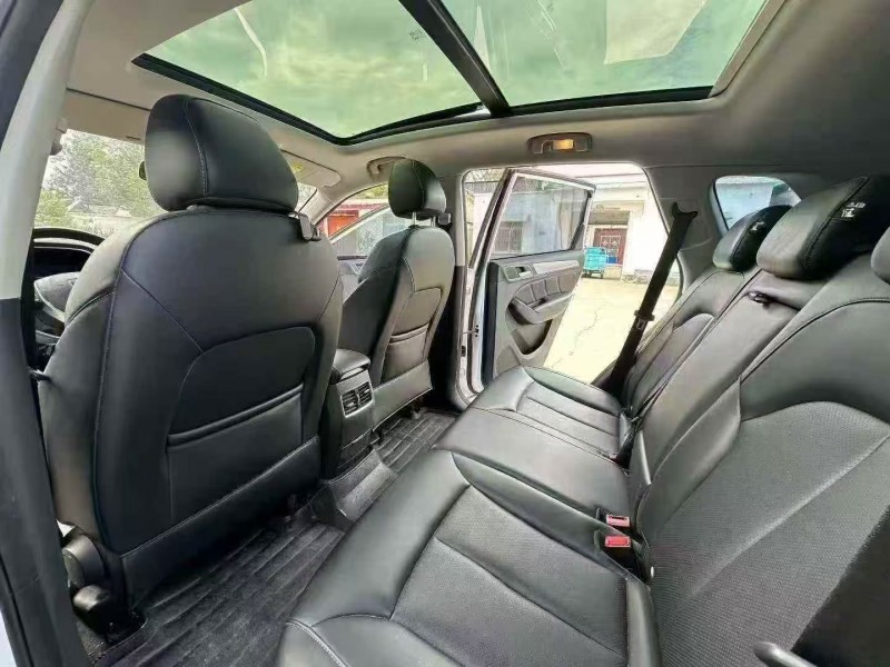 徐州21年荣威RX56