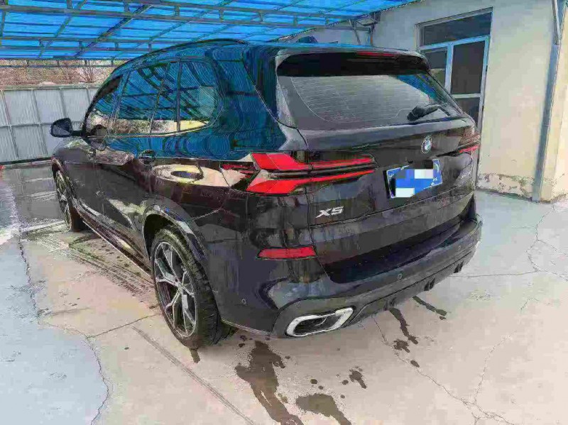 德州24年宝马X58