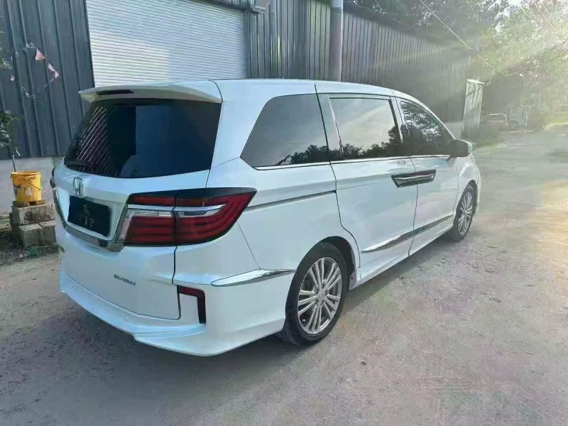 徐州19年本田艾力绅8