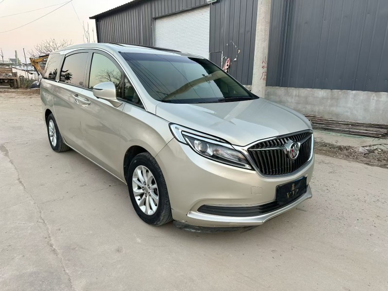 徐州18年别克GL82