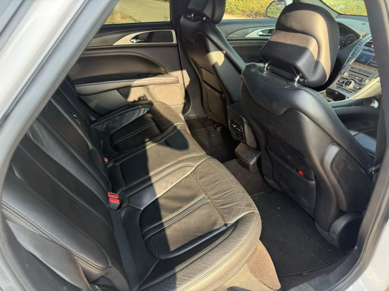 中山17年林肯MKZ8