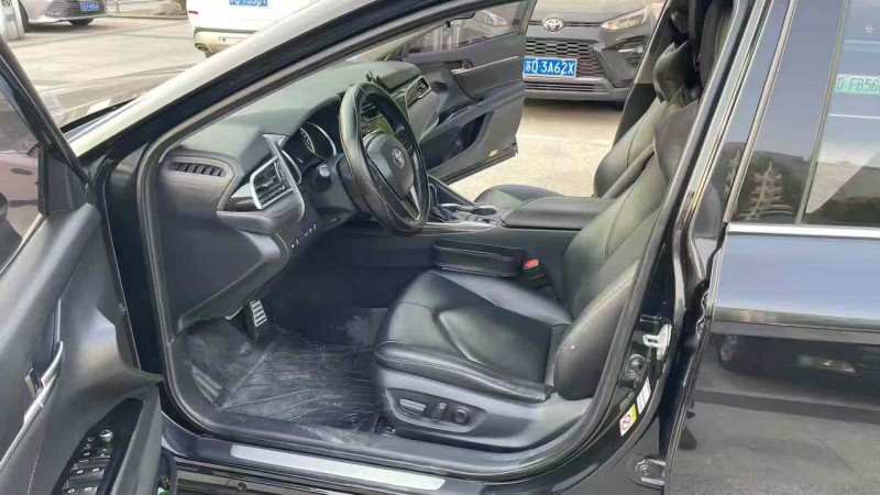 常州18年丰田凯美瑞4