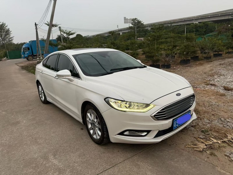 中山17年福特蒙迪欧2