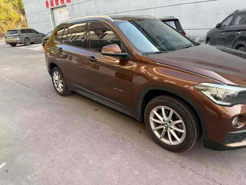 九江17年宝马X12