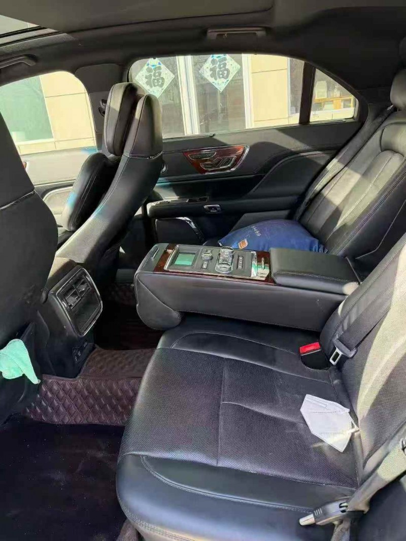 济南21年林肯大陆5