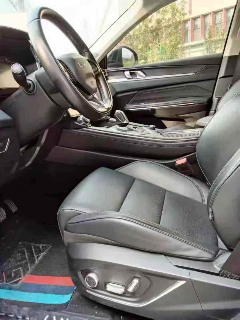 济南21年领克013