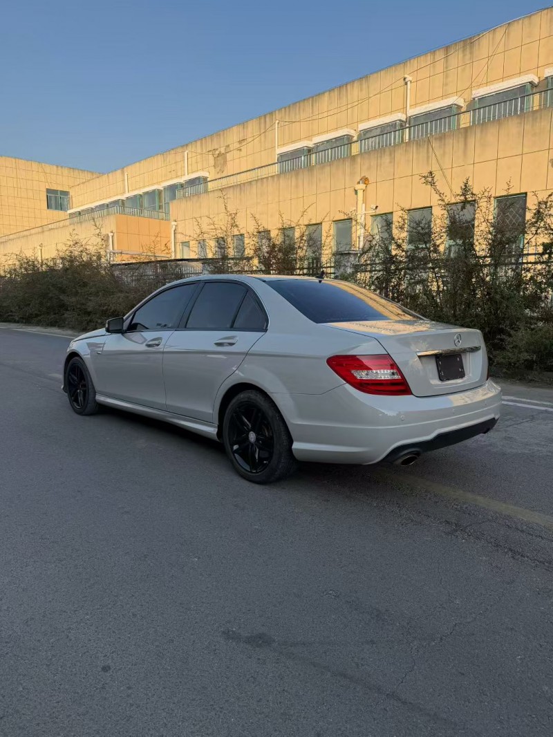 宿迁14年奔驰C7