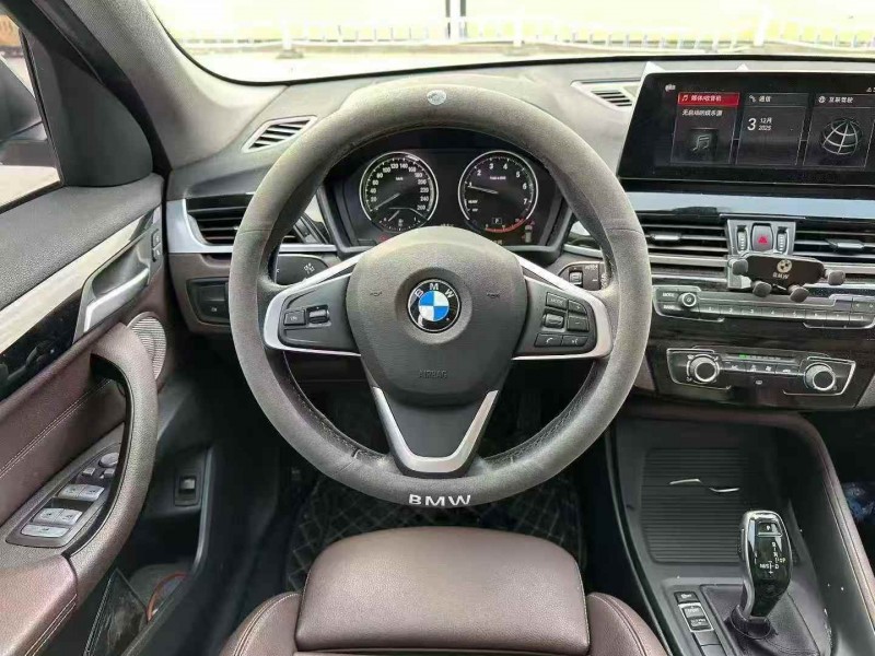 温州22年宝马X16