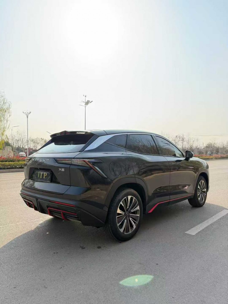 济宁23年奇瑞捷途7