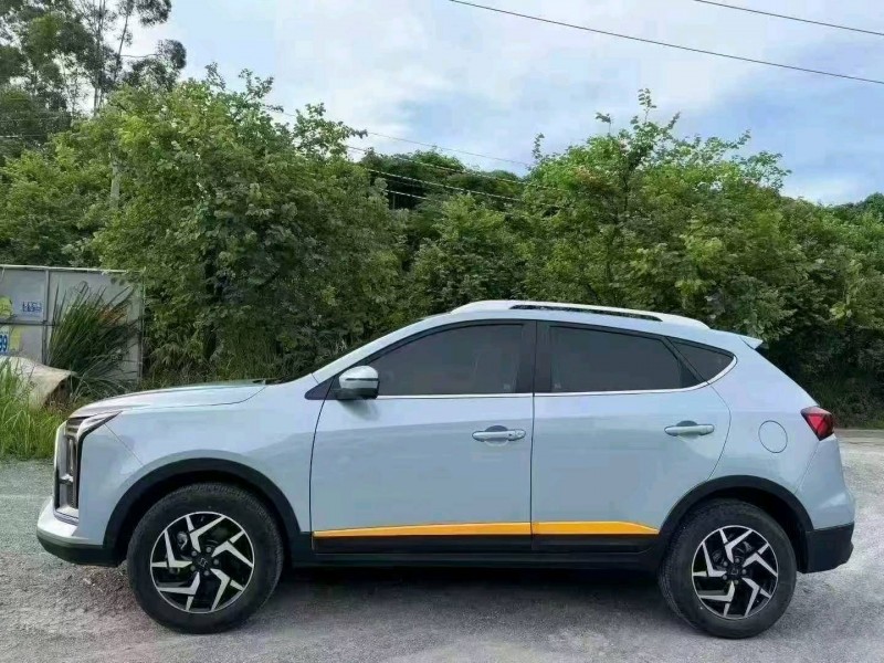 防城港23年江淮思皓9