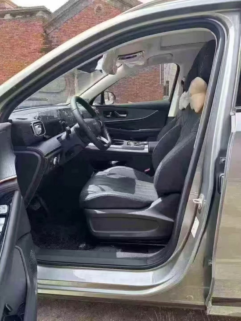 广州25年奇瑞瑞虎6