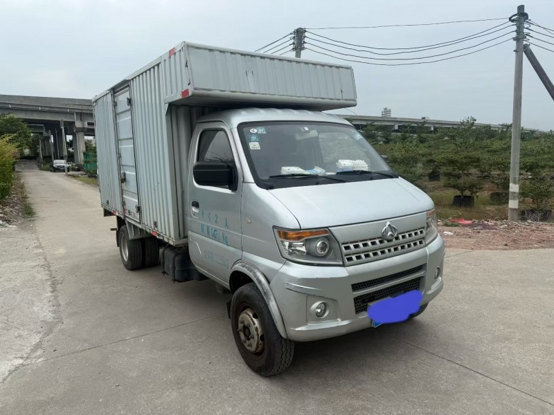 中山21年长安汽车神骐3