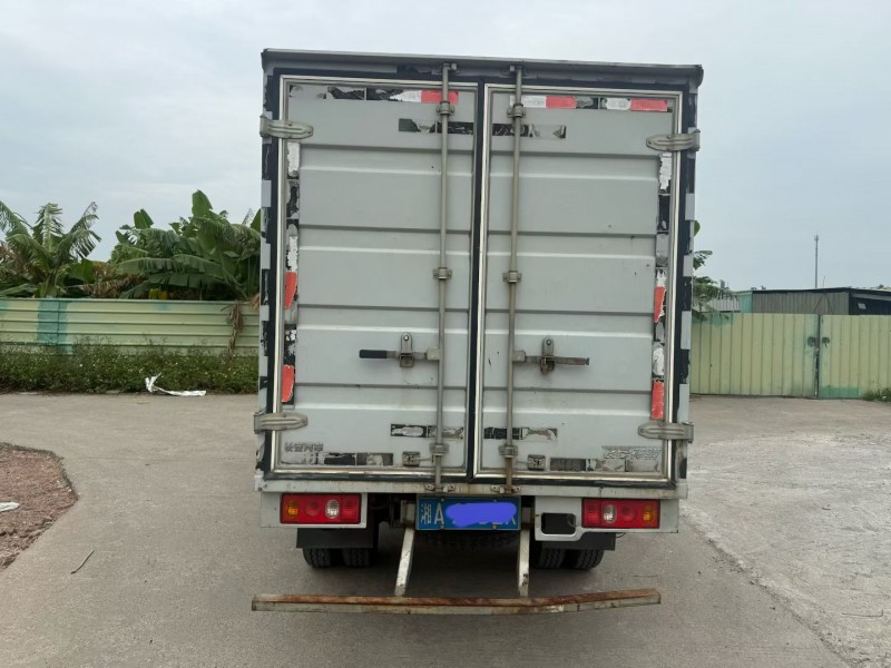 中山21年长安汽车神骐4