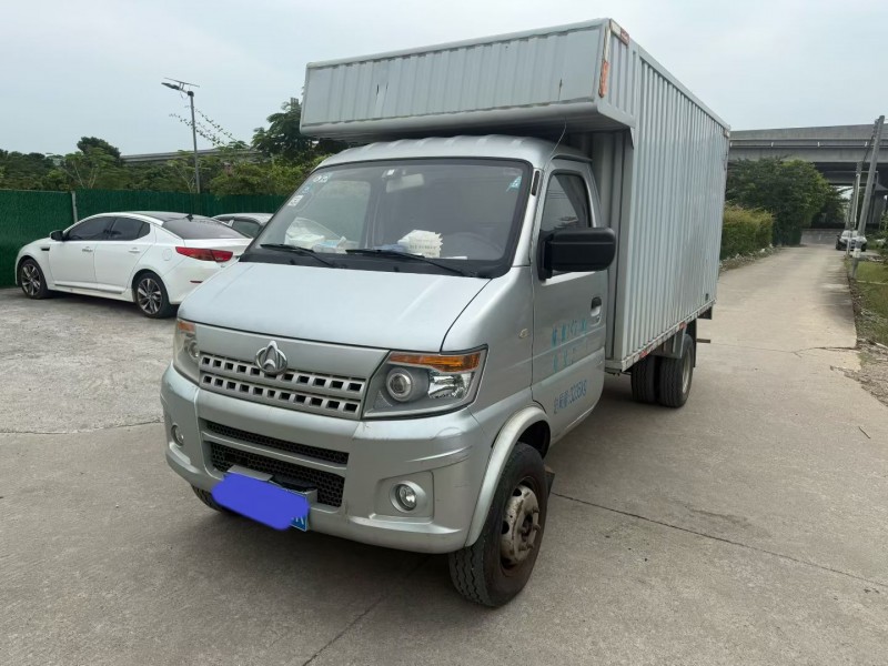 中山21年长安汽车神骐6