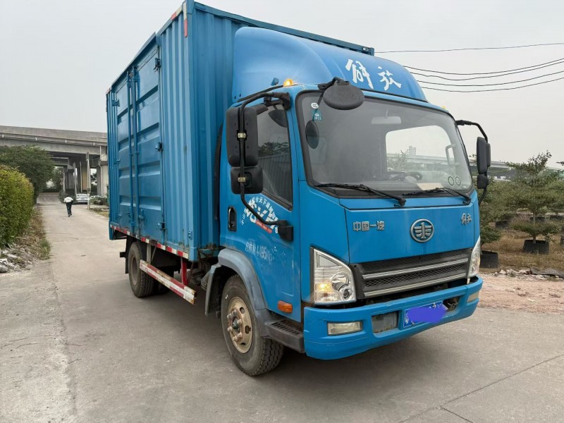 中山21年解放箱货J62