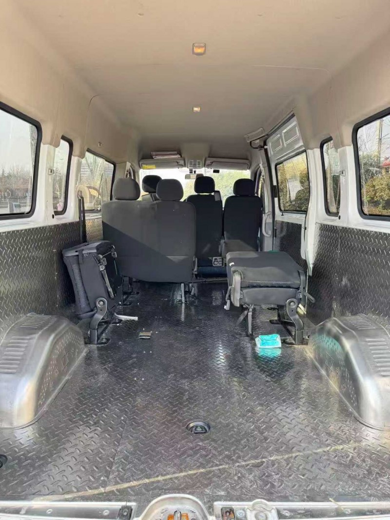 日照21年大通V806