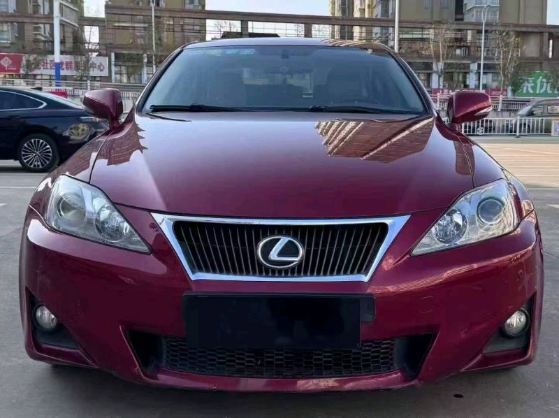 唐山11年雷克萨斯IS1