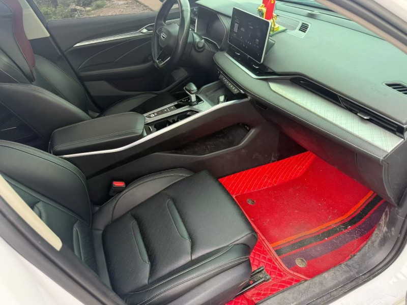 中山21年吉利星瑞6