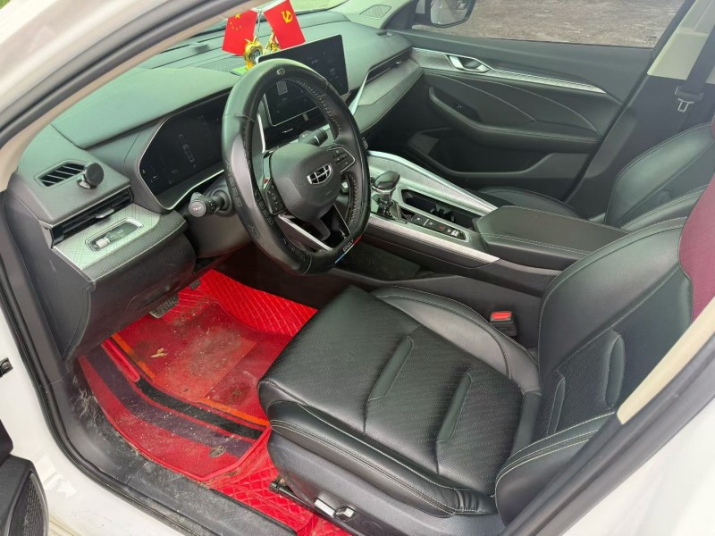 中山21年吉利星瑞7