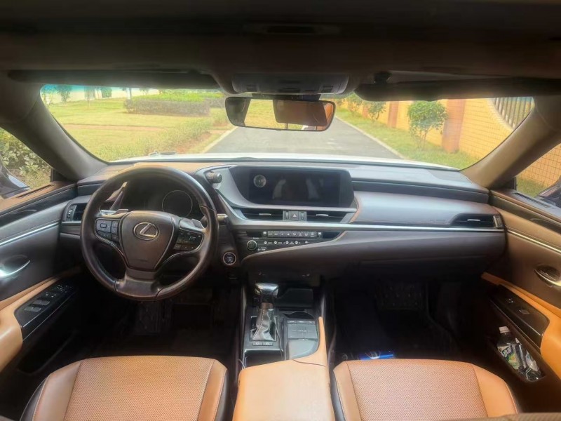 东莞20年雷克萨斯ES4