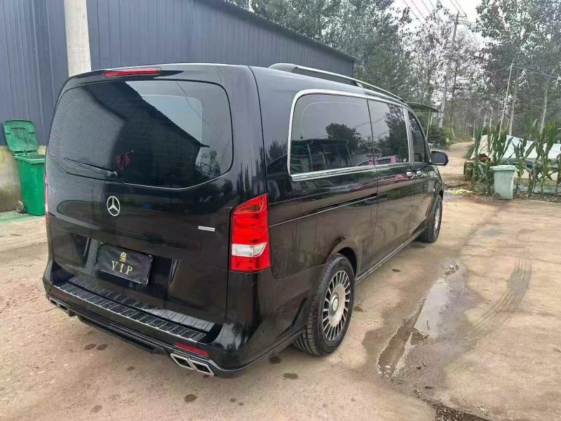 徐州21年奔驰威霆7