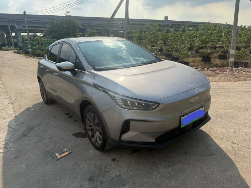 中山23年吉利几何2