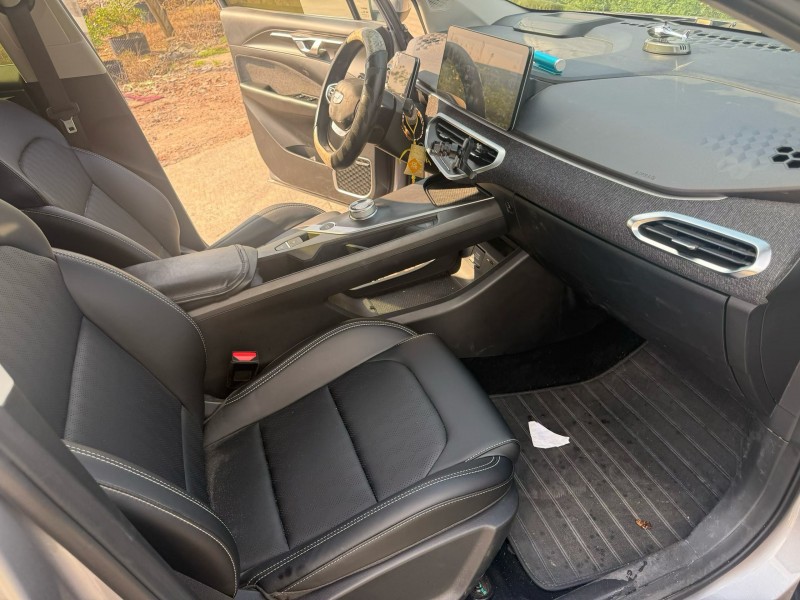 中山23年吉利几何8