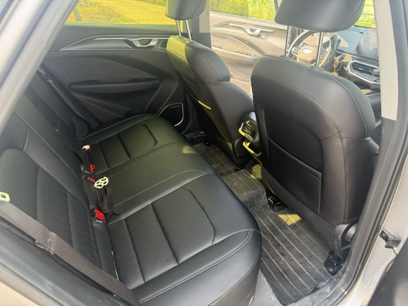 中山23年吉利几何9