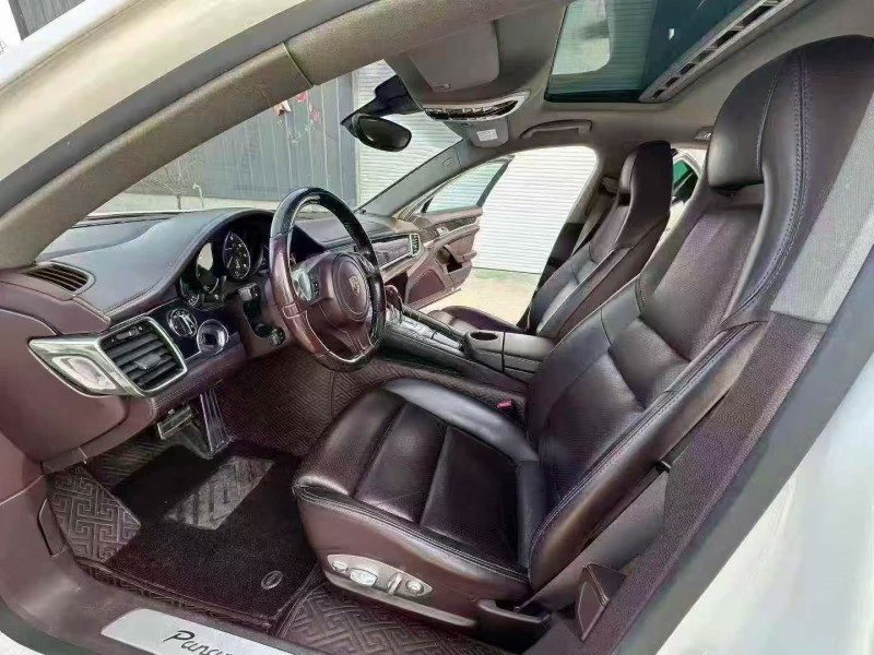 徐州15年保时捷帕拉梅拉5