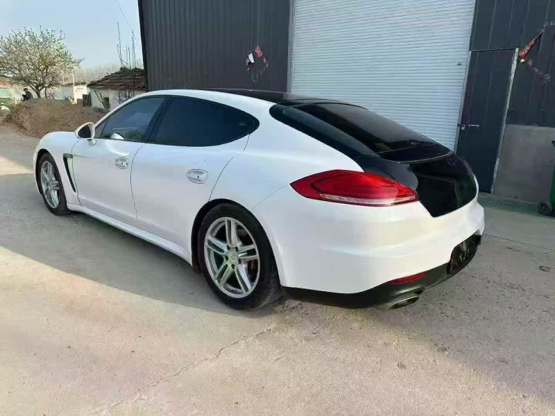 徐州15年保时捷帕拉梅拉8